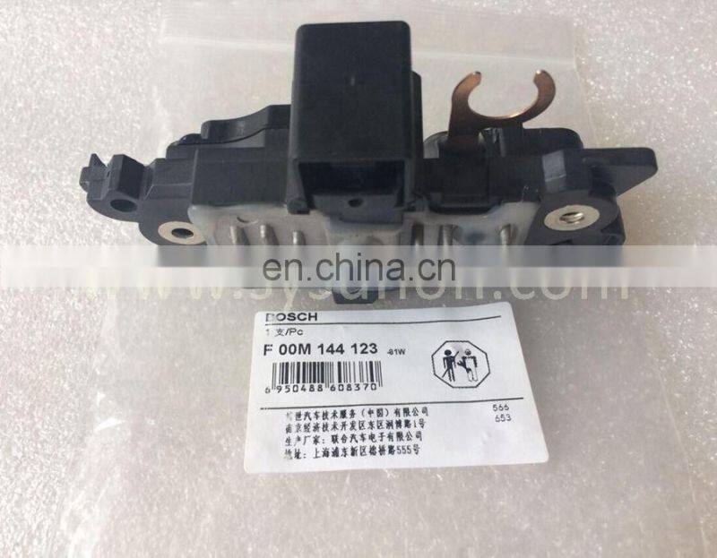 Car engine Generator parts 24V Alternator automatic Voltage Regulator IB298 F00M144107 F00M144123