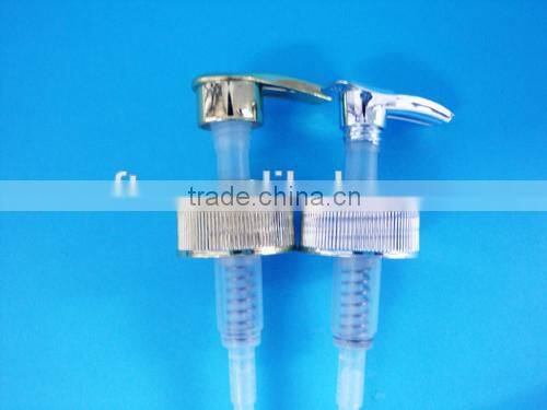 38mm white twist up lotion pump