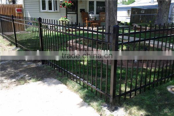 Hot dip galvanised tubular metal fence panel