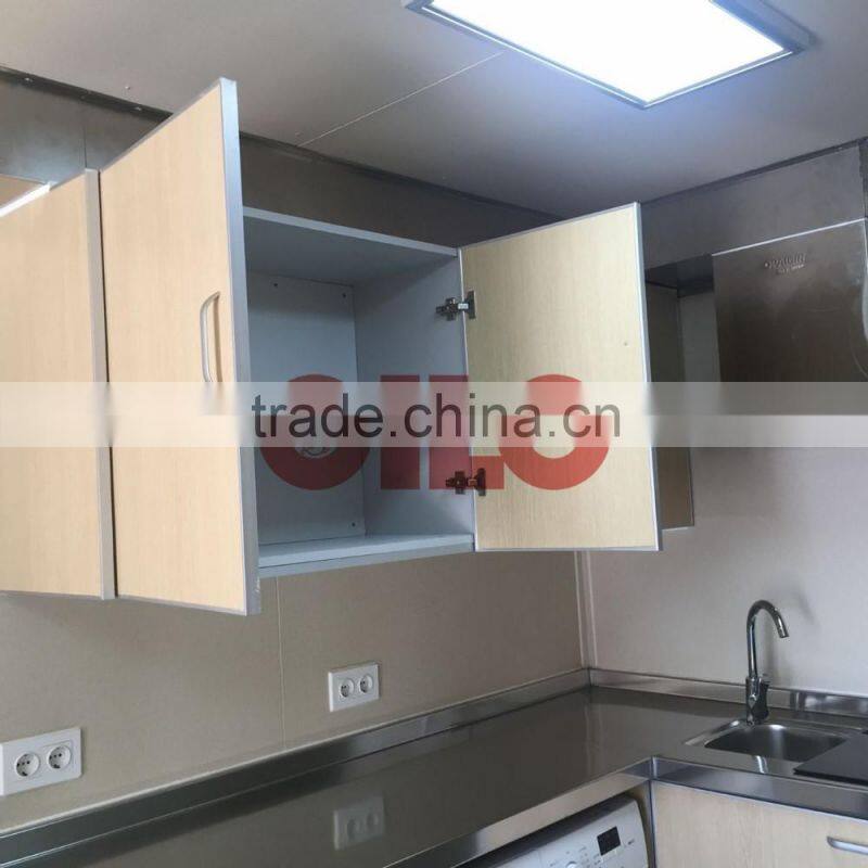 Refugee Camp Project in German (CILC-Refugee Camp-001)