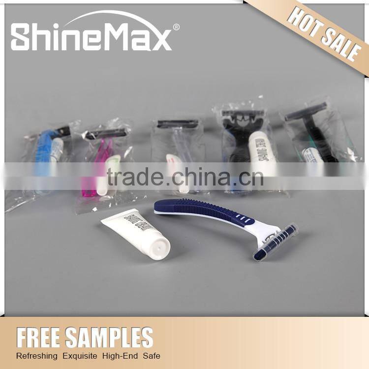 Fixed handle twin blade disposable razor
