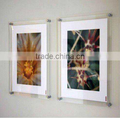 Frameless wall-mounted poster display frame