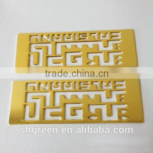 Chic shiny golden metal swing tag for plastic product