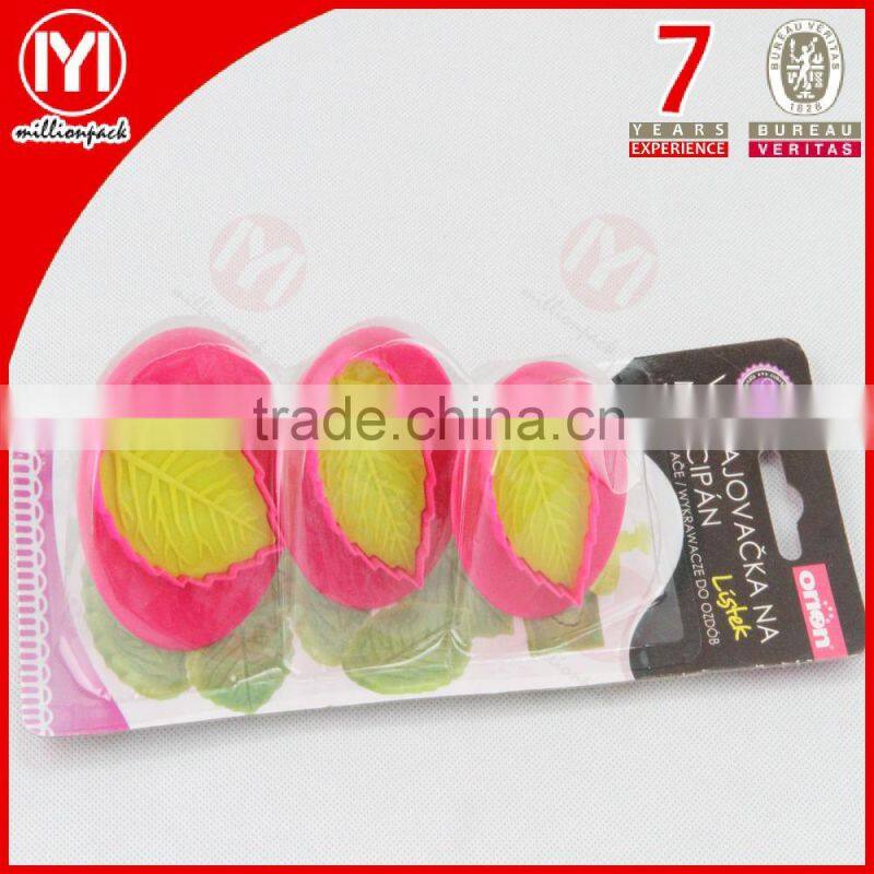 3 pcs Leaf shape Plastic Cookie Moulds/Cutter with handle