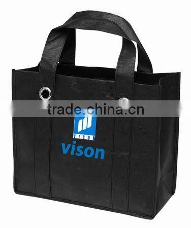 Non-woven garment bag