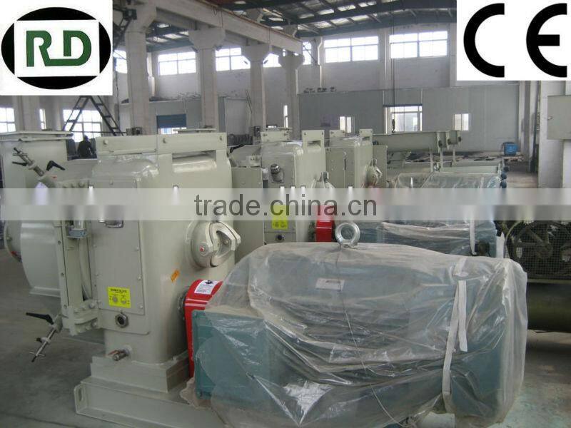 Hot sale! CE/GOST biomass bamboo sawdust granulator machine