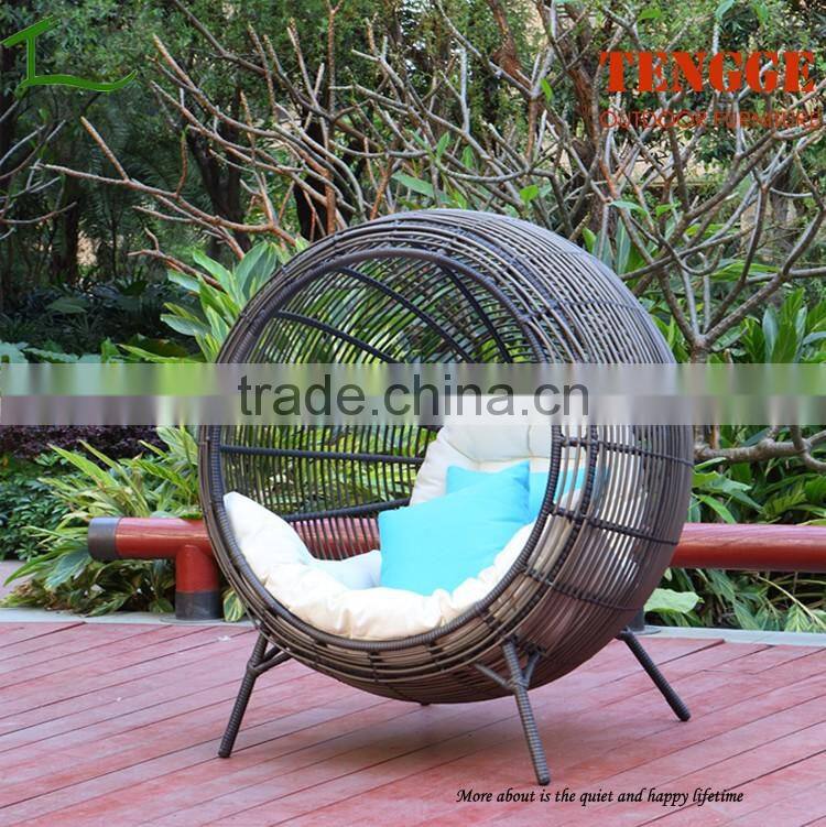 TG15-0265 New season large rattan furniture circle shaped beds