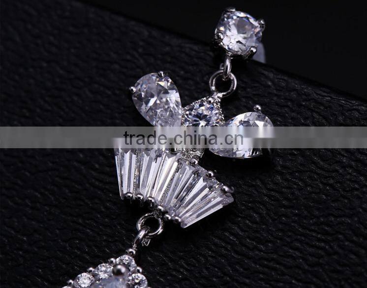 Wholesale Stock Small Order Fashion Women Flash Crown Zircon Earrings