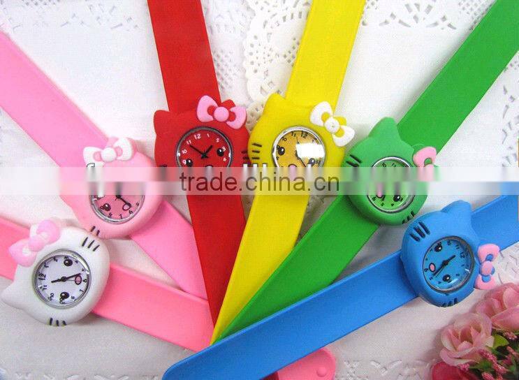 Children watch silicone slap watch cartoon on watch face cheap silicone watch