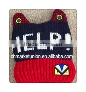 2015 fashion hot sale 100% Acrylic button striated print helip funny winter knitted hat