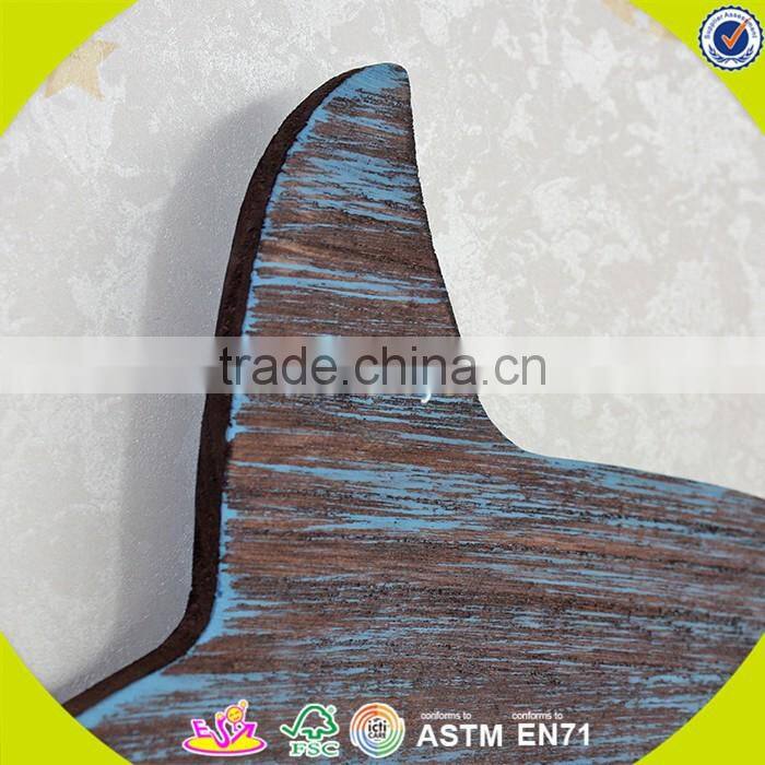 2017 New design home decorations wooden wall hanging top fashion whale shape wooden wall hanging W09D016