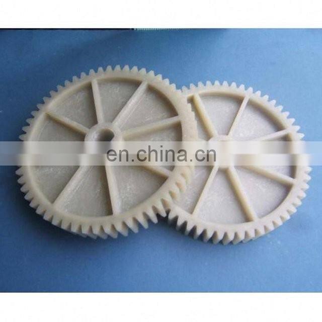 OEM small plastic chain gear for toy
