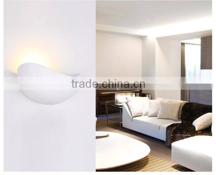 5W Painted White Indoor Wall Light Small 220V Cheap Iron Wall Lamps