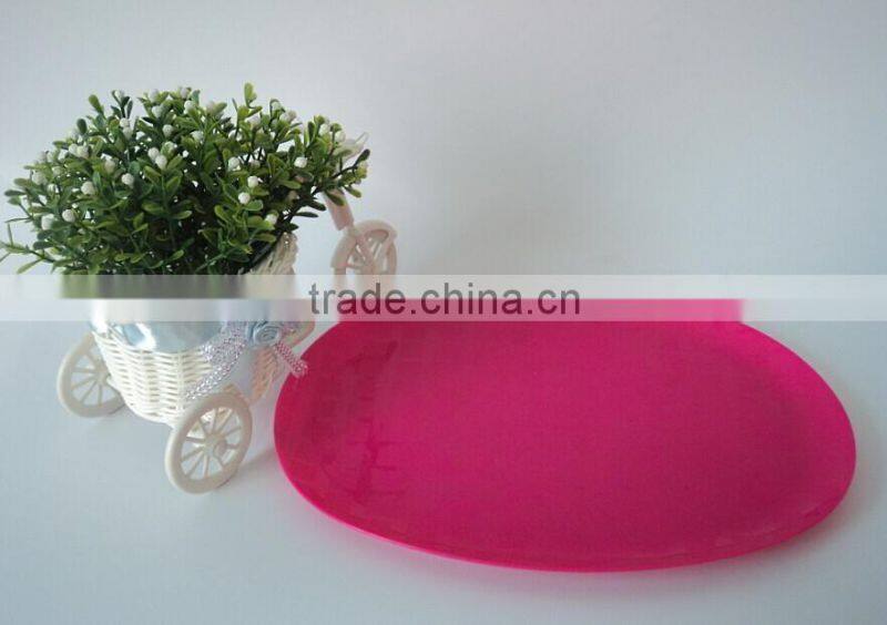 Colorful Plastic Oval Plate