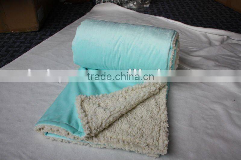 Printed color short velvet with sherpa/Short plush embossing