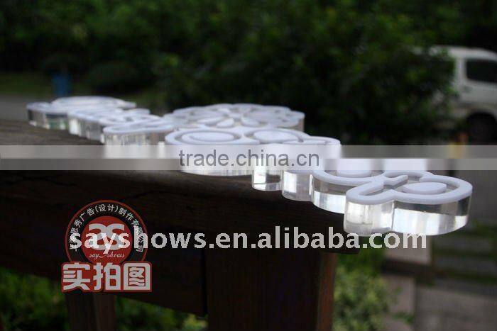 clear acrylic letter