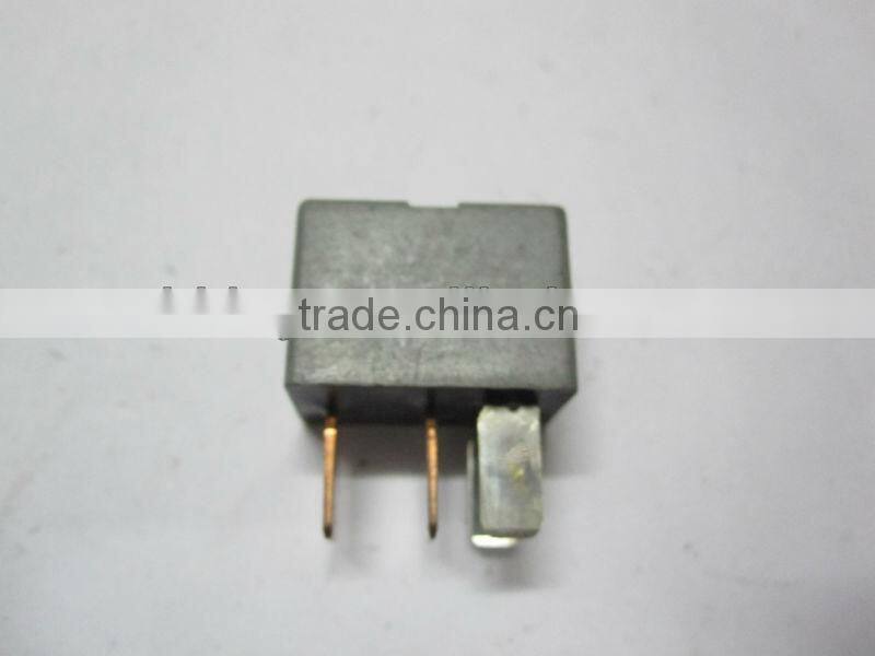 Genuine Toyota A/C Relay OEM 90987-02028