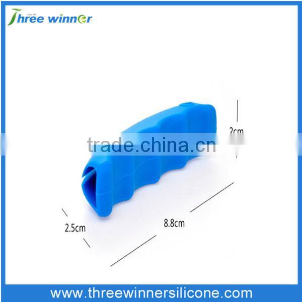 silicone bag holder carrying handle grip for trip