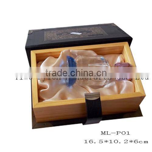 top grade leather and delicacy wooden perfume box