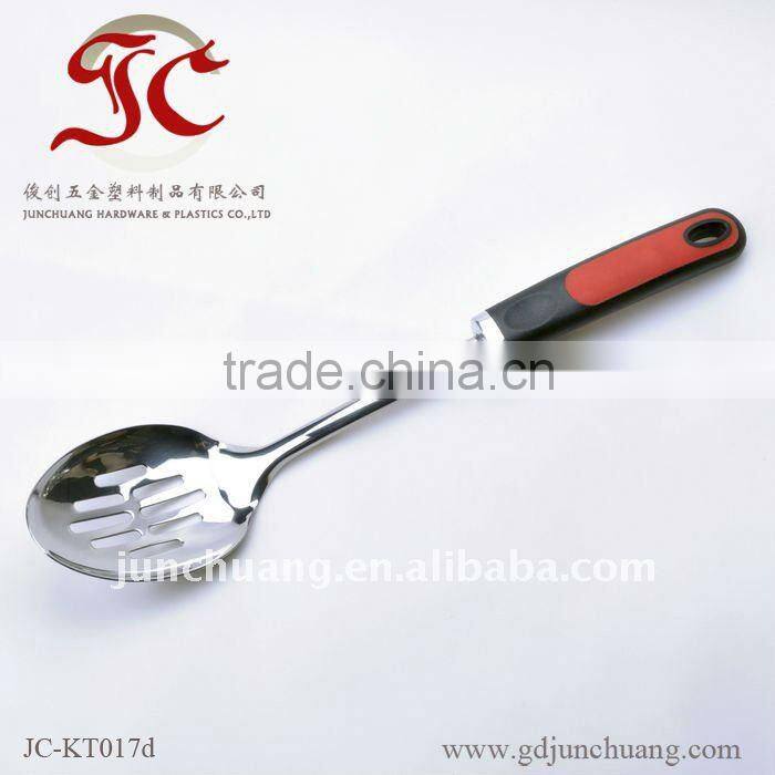 New design color PP slotted spoon for kitchenware