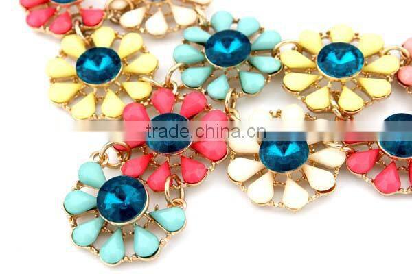 Resin Multicolor Flower Vintage Choker Pendant Statement Necklace Women Necklaces & Pendants Fashion Necklaces for Women 2014