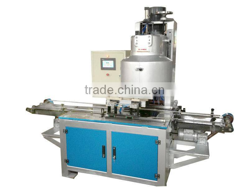 Automatic seamer for food canning