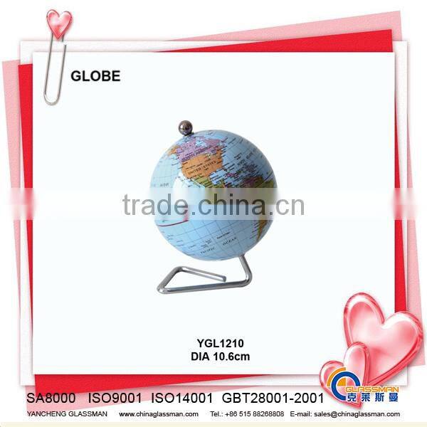 plastic deskpot globe with wood base YGL1212-20