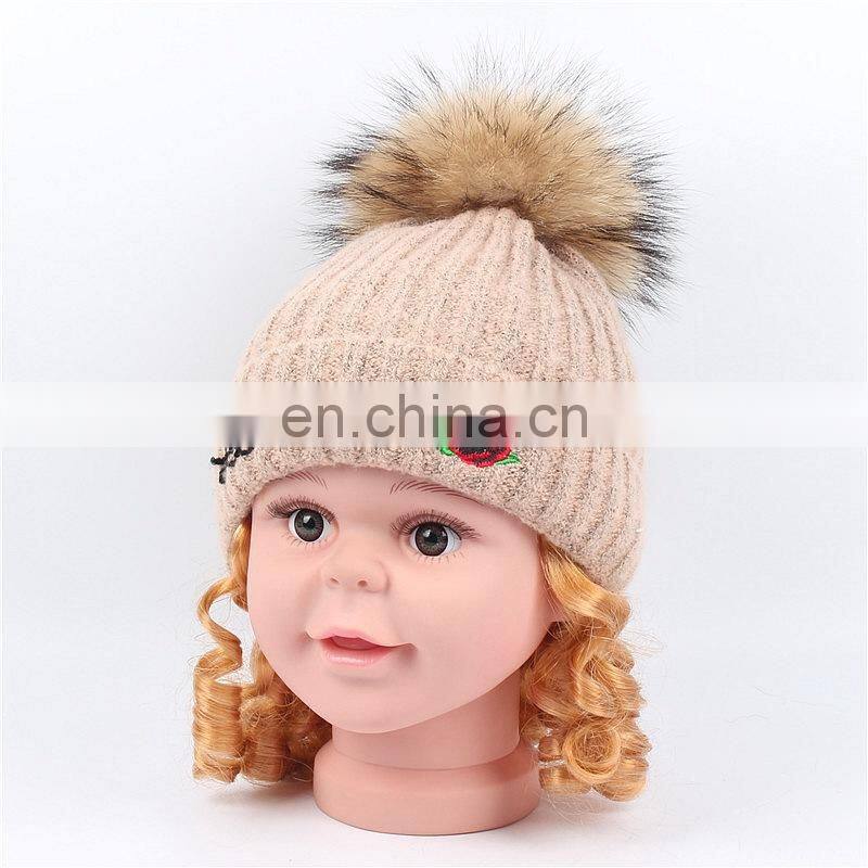 2017 New Design Product Cute Fashion Knit Kids Beanie Fur Pom Pom European Baby Hat