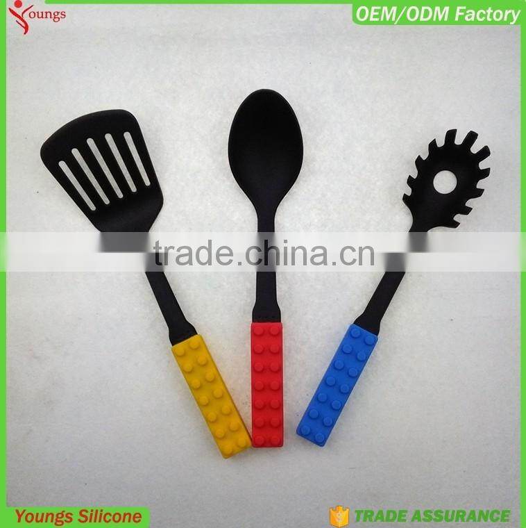 FDA silicone spoon with stainless steel handle silicone baby spoon