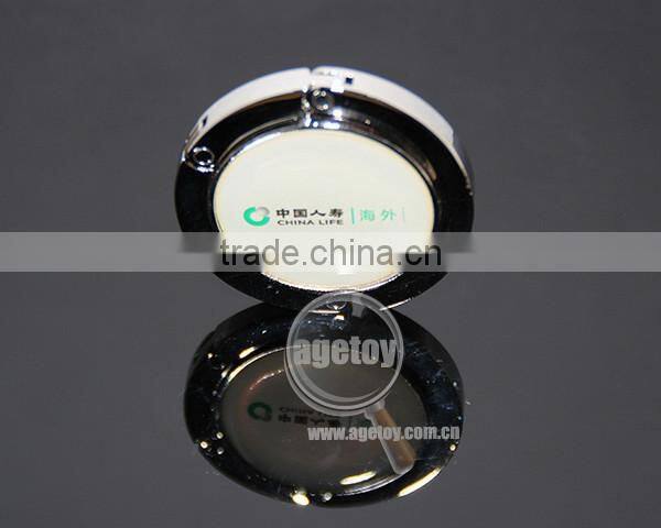 Customized Print Green Velvet Bag Packing Gift Set Round Folding Metal Custom Logo Purse Hanger Hook