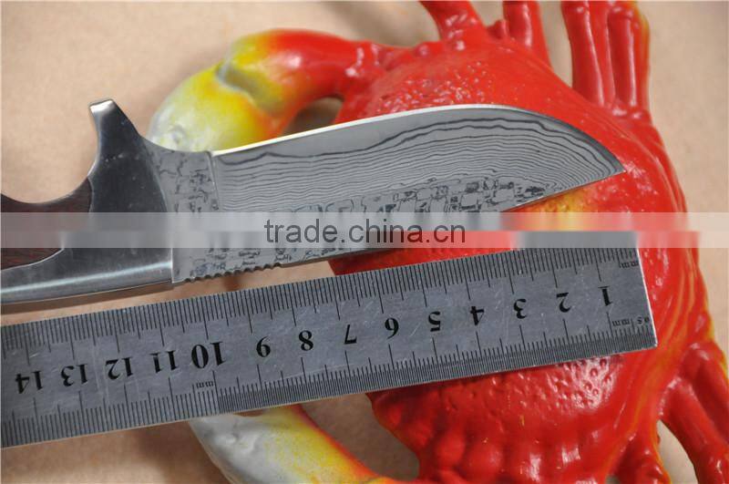 Wood handle hunting knife