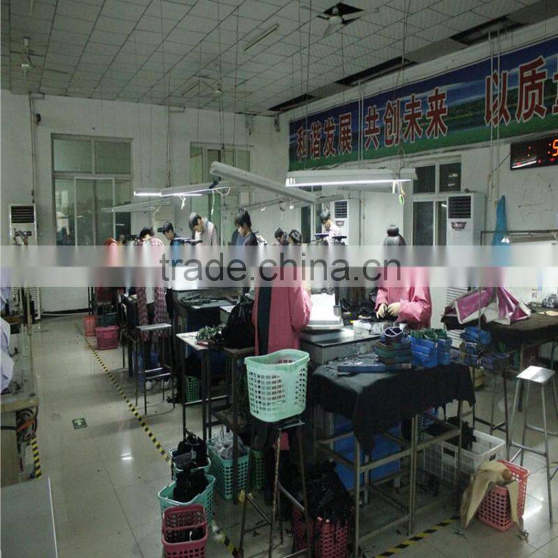 Gray plaid mirco velvet touch screen men gloves metal rivets