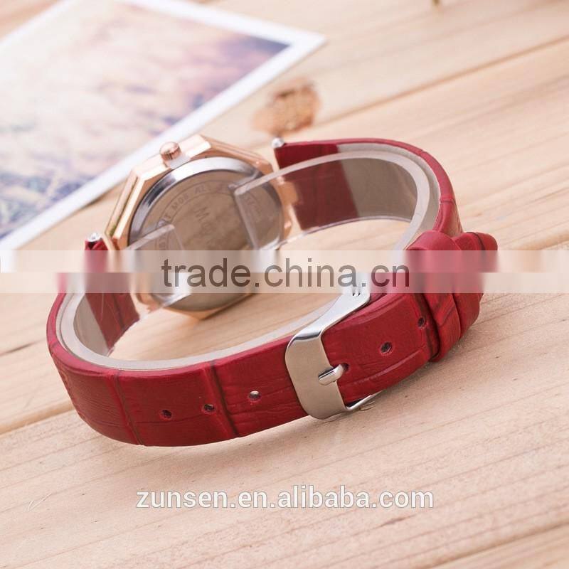 2016 High Quality Fashion Lady's Rhombic Rhinestone Faux Leather Strap Analog Quartz Wrist Watch Gift