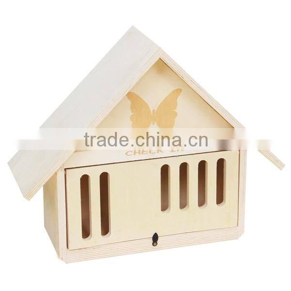 Custom cool wooden bird house, outdoor painted colour wood birdhouse,cheap decorative painting wood carved bird houses