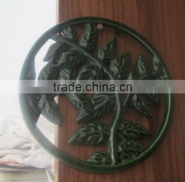 cast iron table mat/trivet