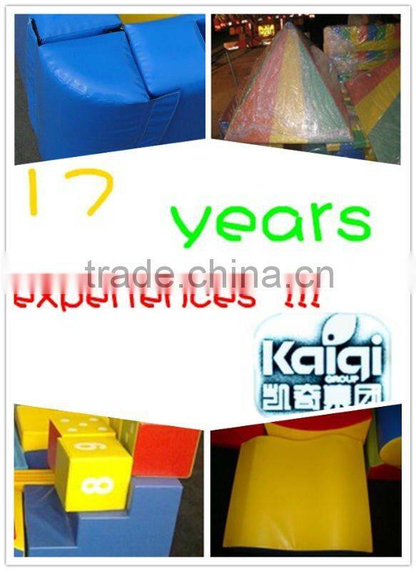 Updated hot selling new design children like soft play toys