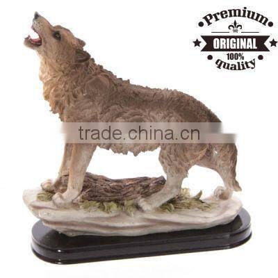 resin wolf jumping figurines for home decoration