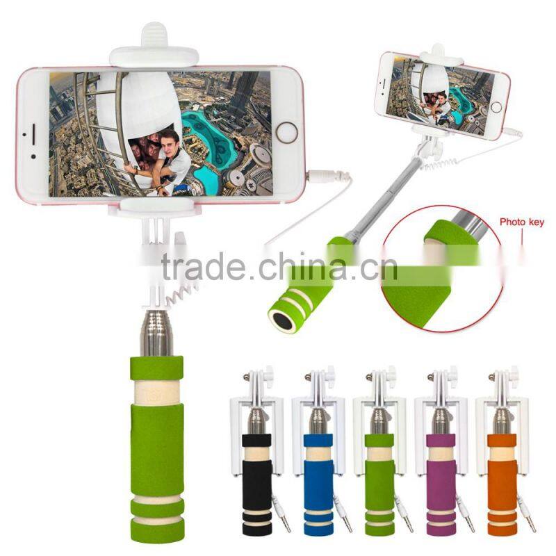 Wholesale extendable bluetooth selfie stick handheld mini monopod self stick for iPhone Samsung