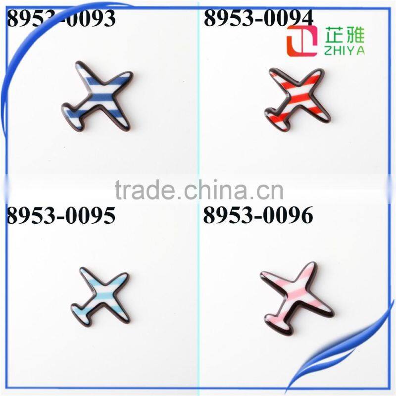 2016 Cute Cartoon Brooches Pins for Clothes Backpacks Beauty Dress