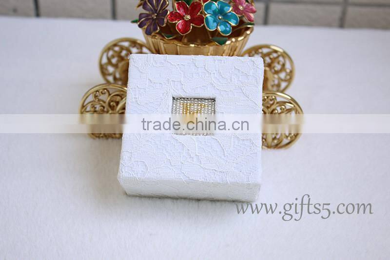 Customized High Quality Paper Wedding Jewelry Ring Box Handmade with beaded name plate of K