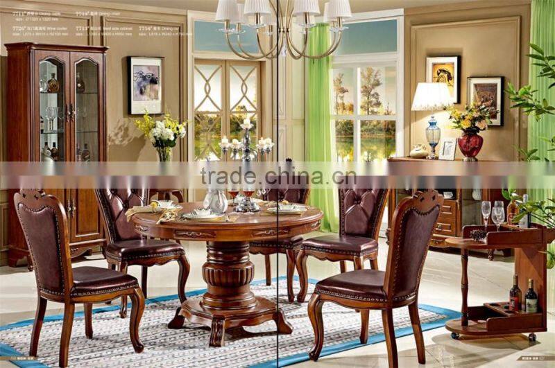 Dark brown Round Dining table and chair
