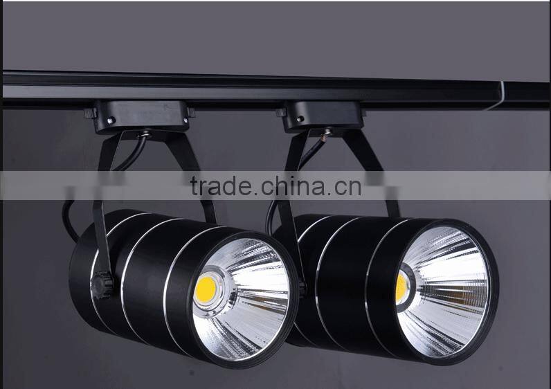 High lumen efficiency indoor lighting 12W led track light