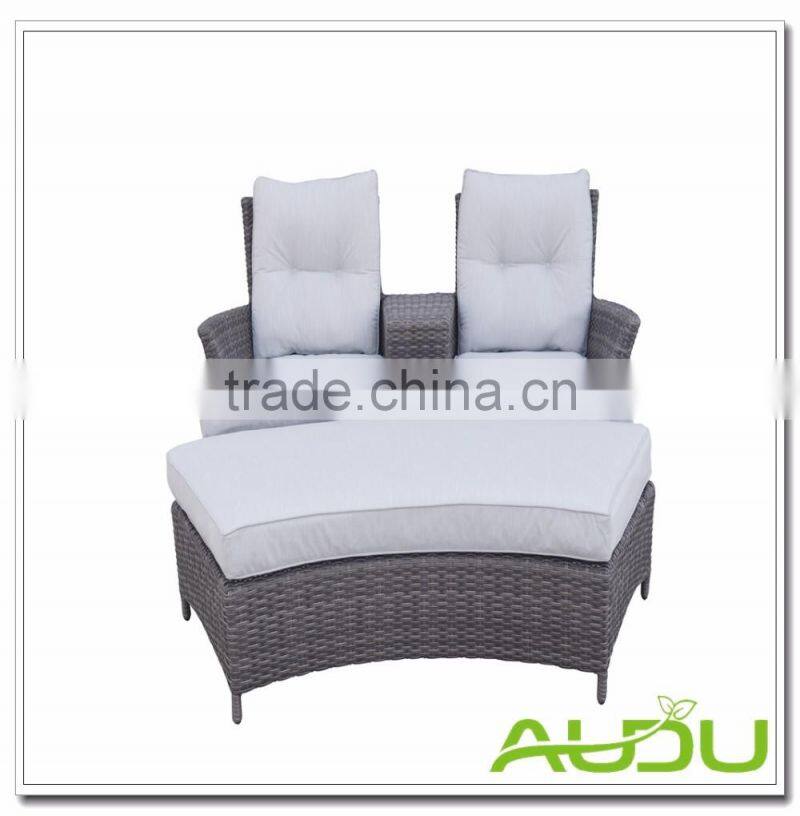 Audu wicker outdoor garden pool chaise-longue