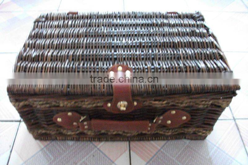 hanging wicker basket for picnic