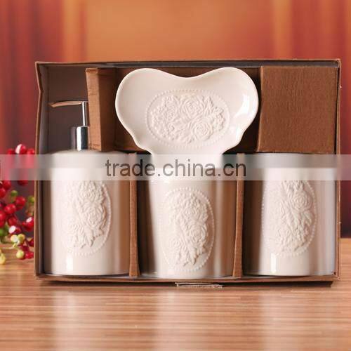 embossed ceramic bathroom accessory set