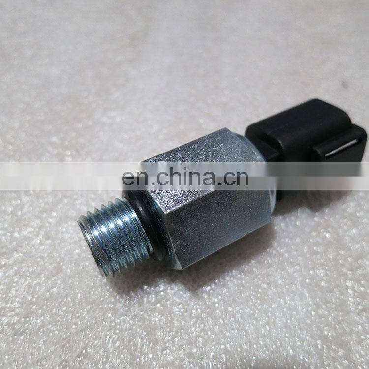Heavy Truck Diesel Engine Oil 3969395 Pressure Switch