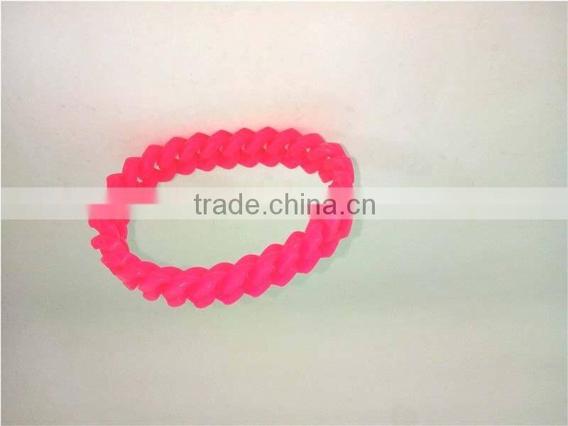 Simple Style Solid Color Silicon Wristhand Buckle Shaped Rubber Chain Bracelet