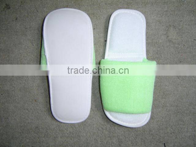 cheap green open-toed indoor slippers hotel slippers