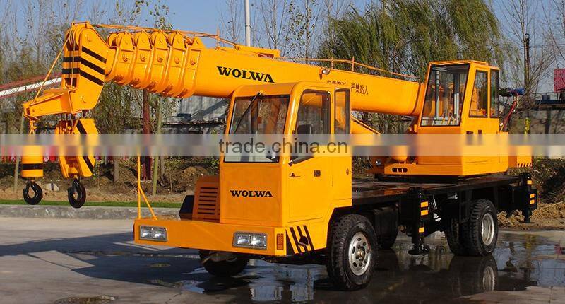 6 tons Truck Crane self-made chassis made in china for sale