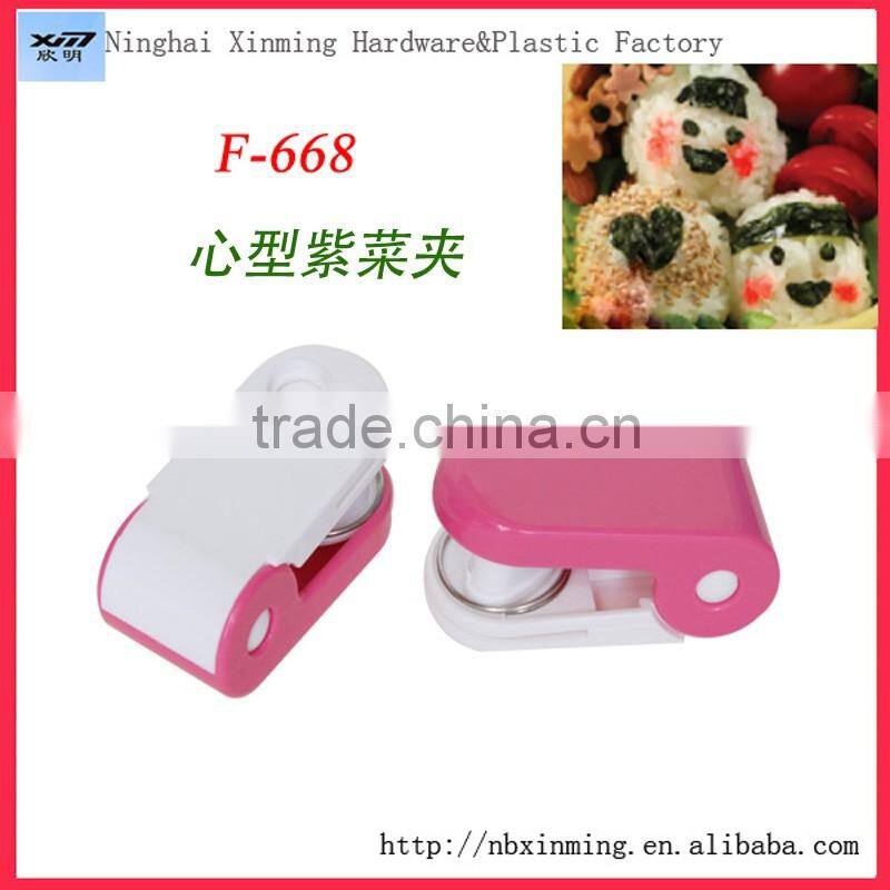 Hot sale plastic lovely Japanese cooking tools /sushi maker